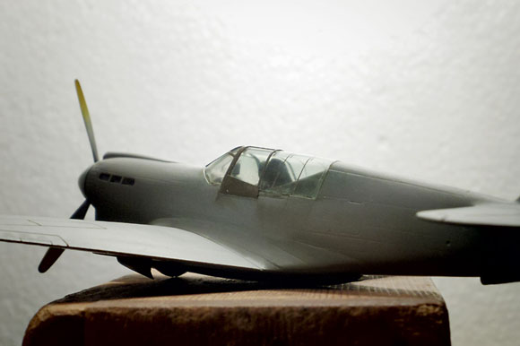 ハセガワ 1/72 P-40Nのキャノピー枠の追加